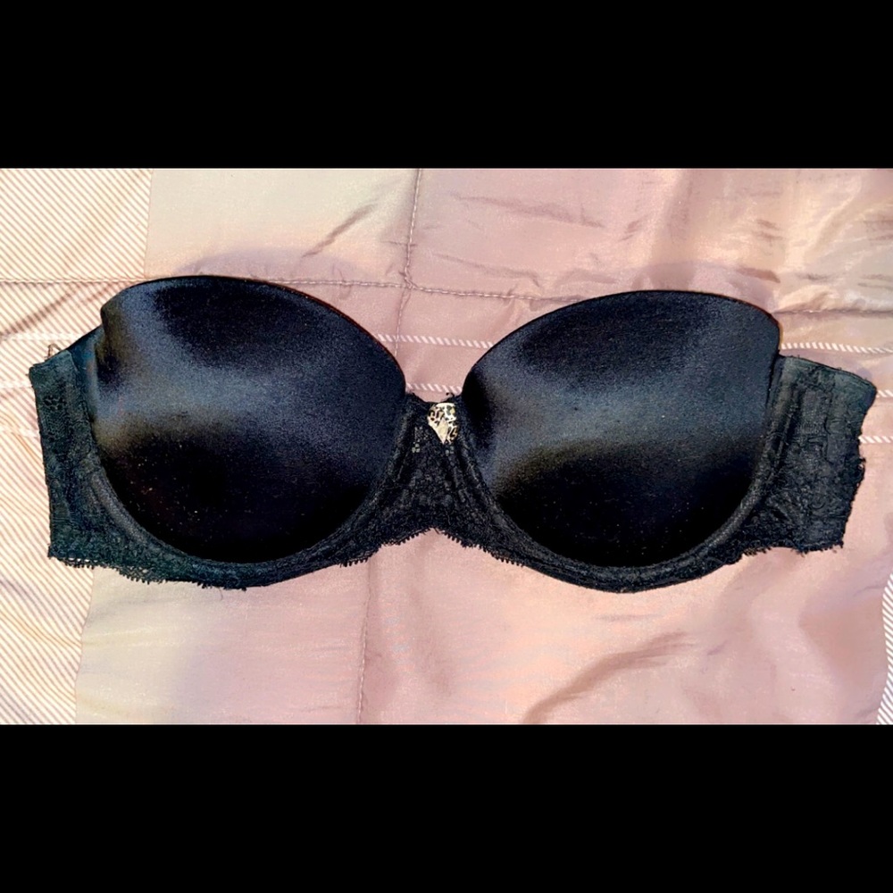 Victoria Secret PINK strapless push up Bra